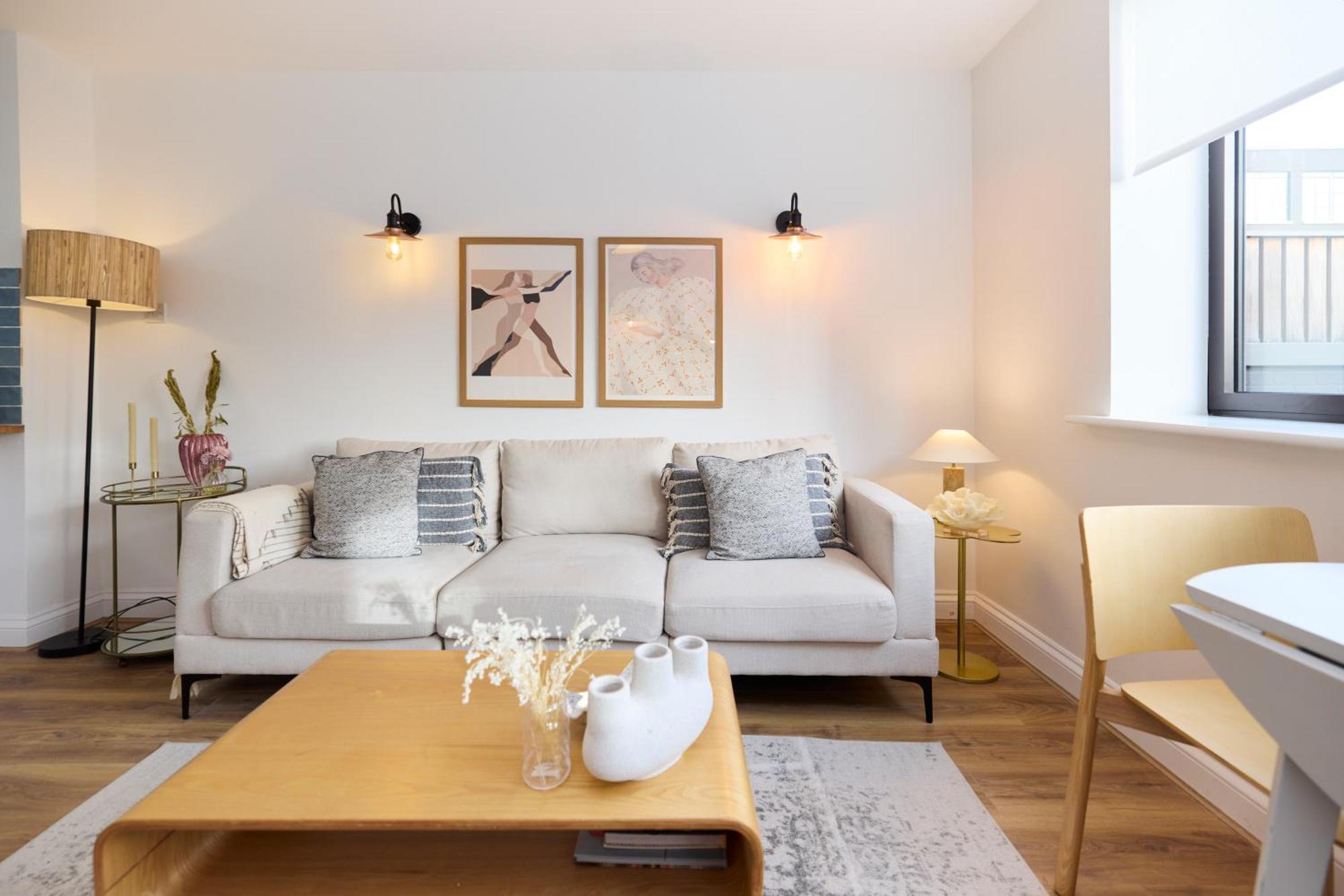 Apartament The Goodge Street Place - Bright 2bdr Flat